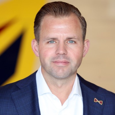 Profile image of Nic Barlage"